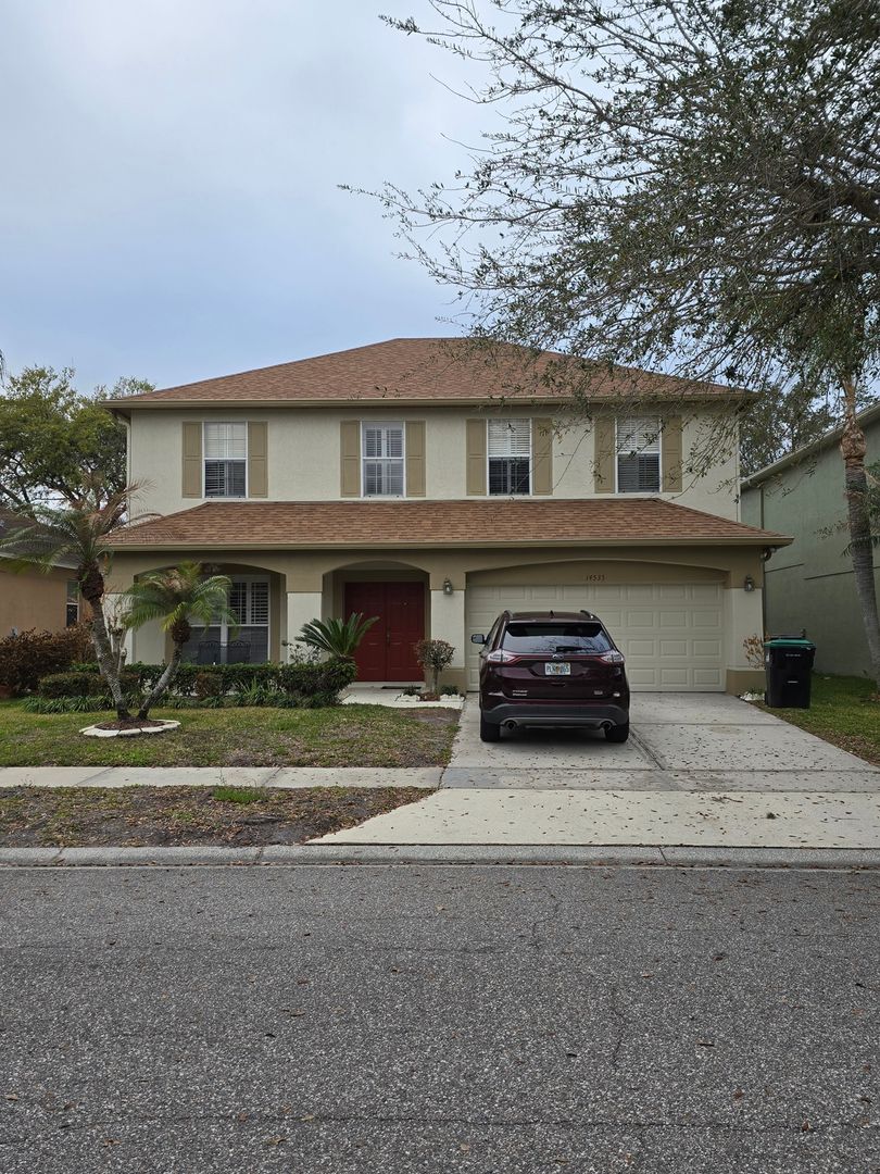 Orlando House: 14535 Lake Underhill Rd