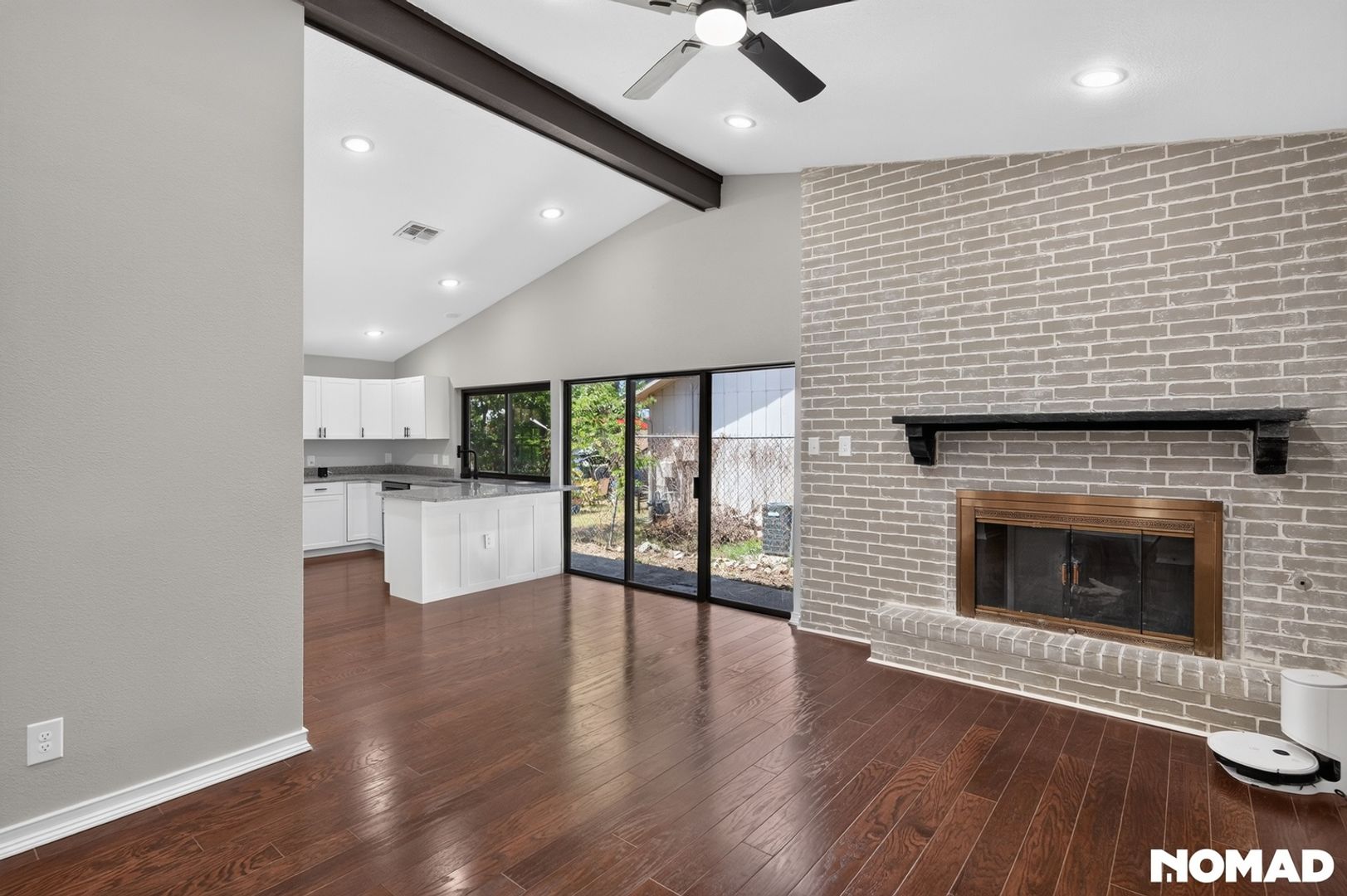 San Antonio House: 2715 Lakemist St