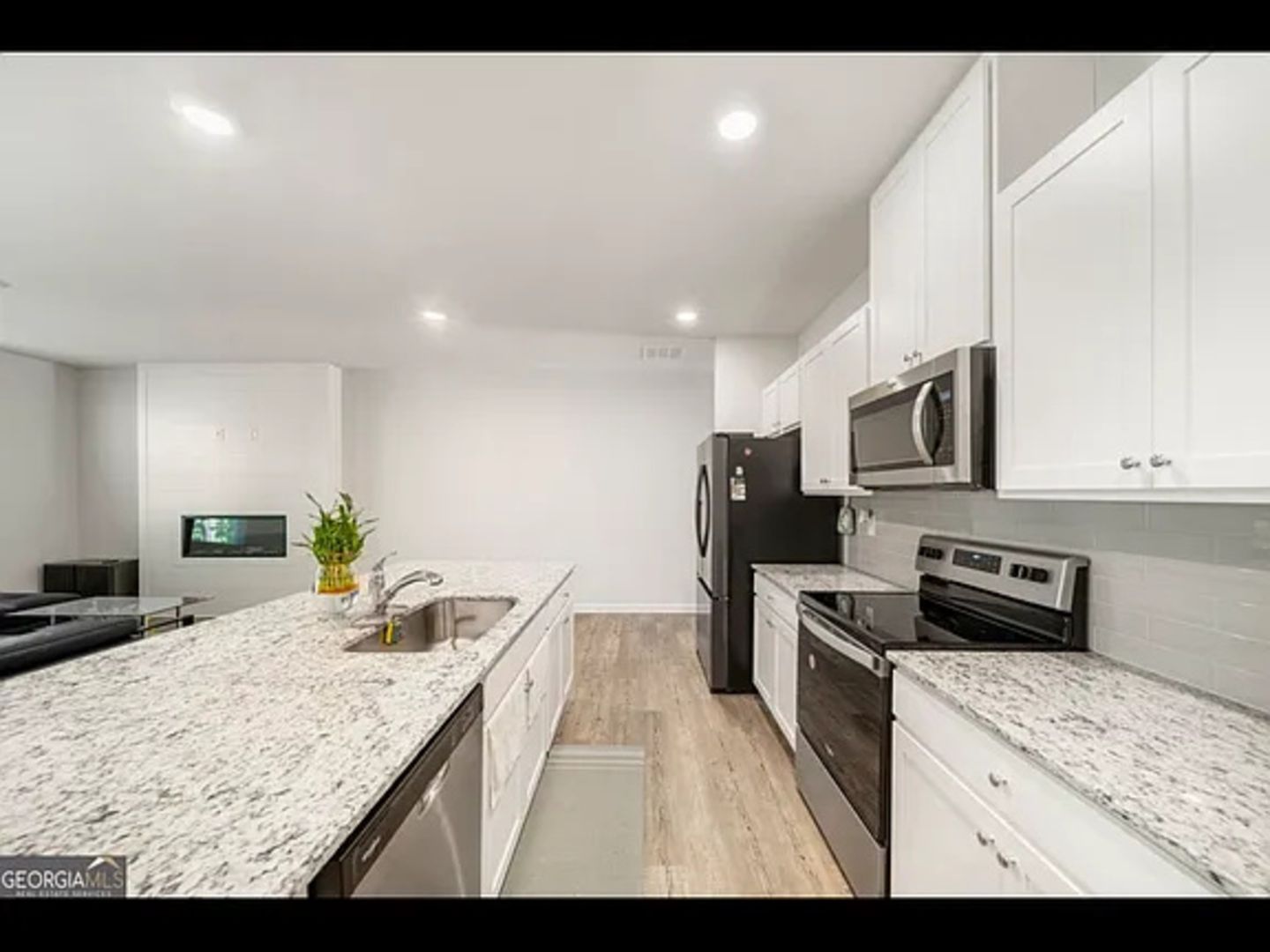 Flowery Branch Townhome: 5304 Melbourne Ln