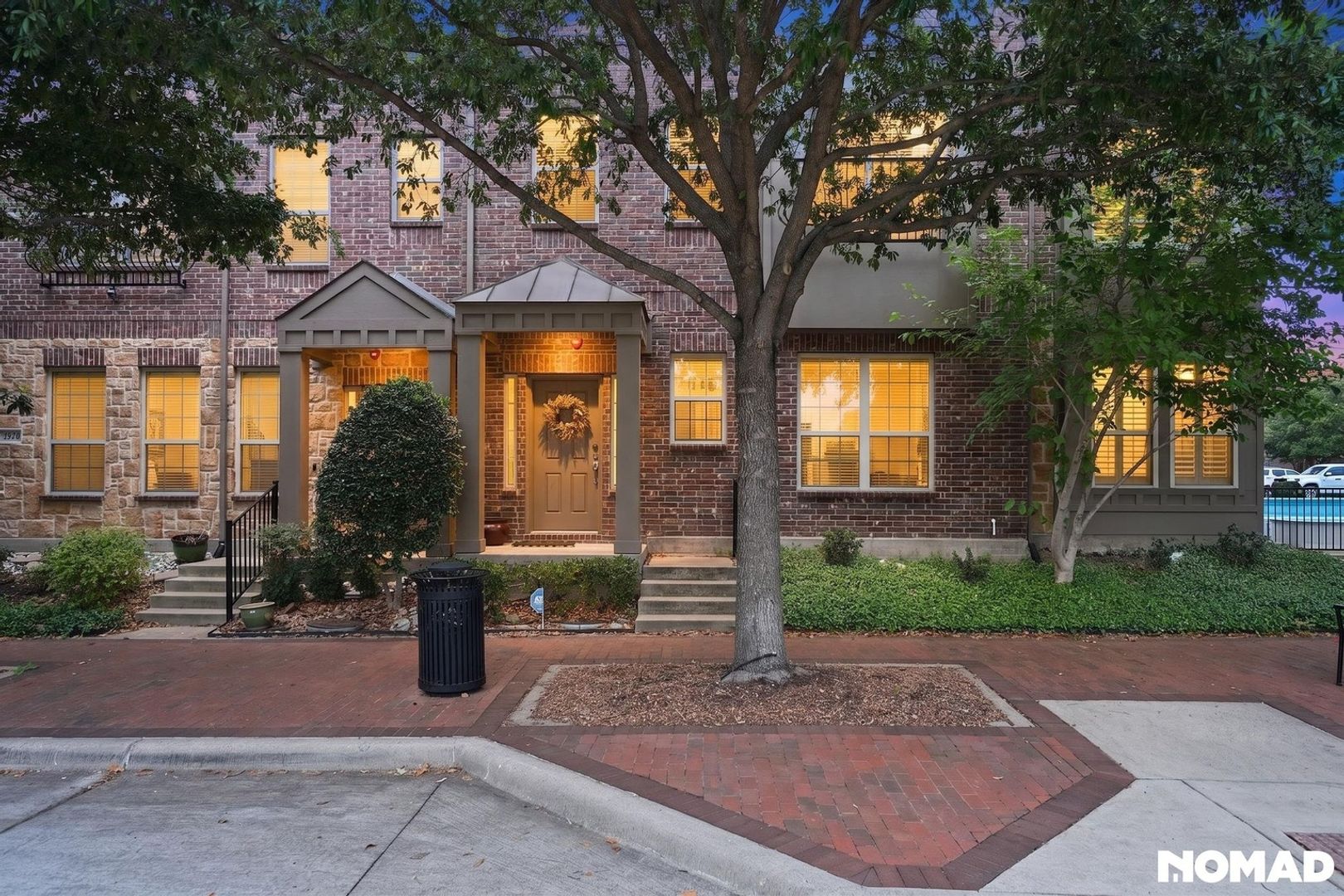 Addison House: 3914 Asbury Ln