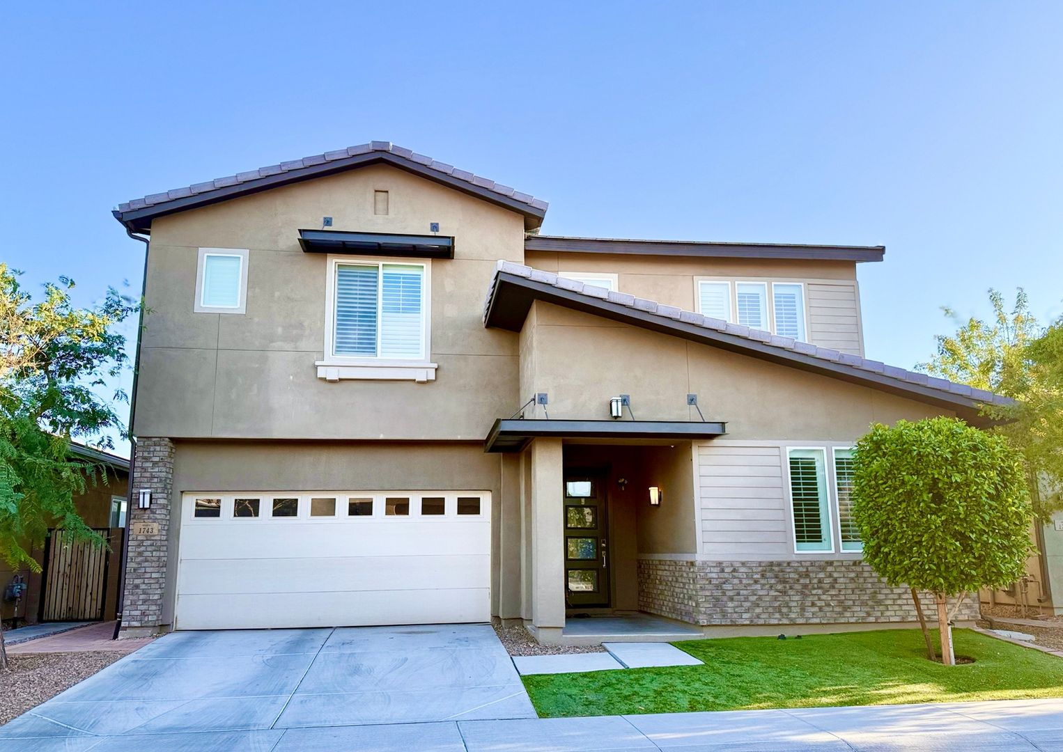Tempe House: 1743 W Jeanine Dr