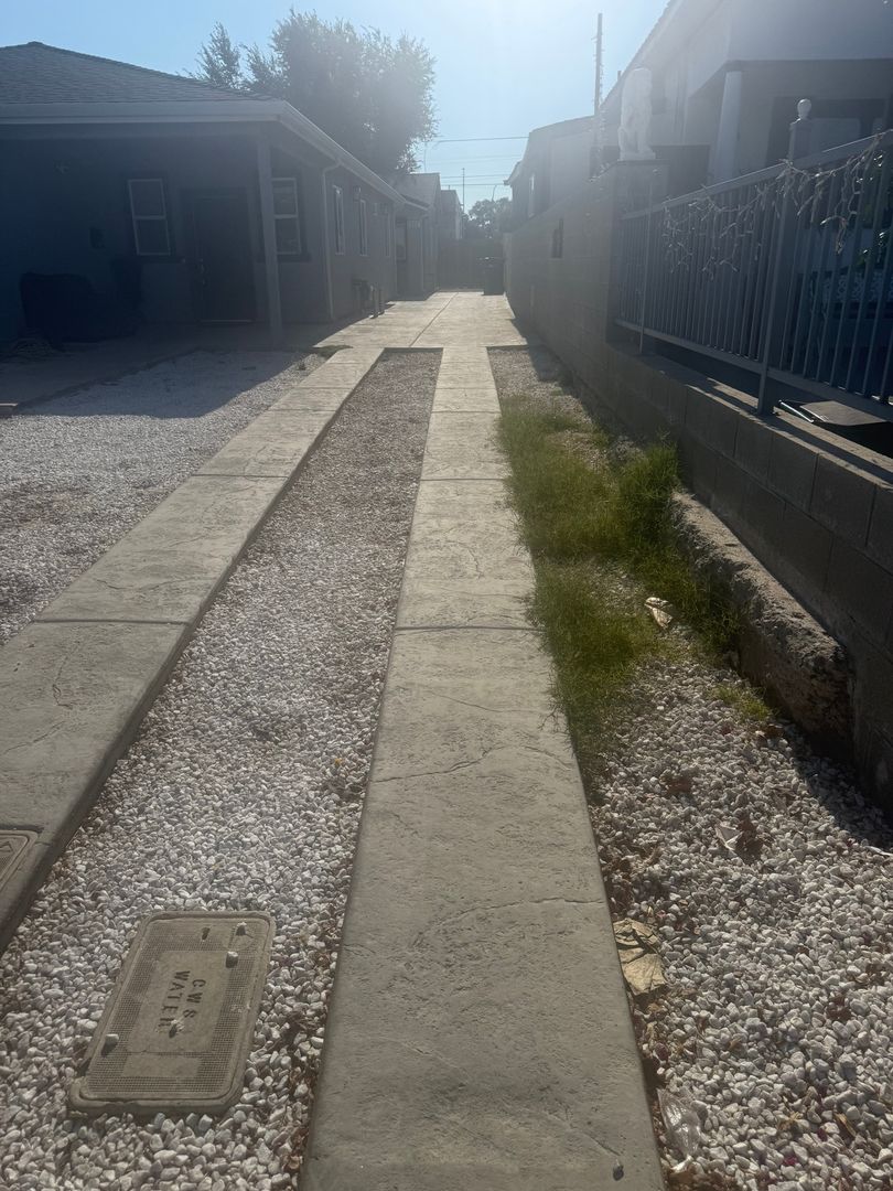 Stockton House: 3307 Phelps St