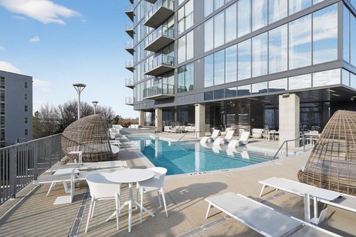Charming Furnished HighRise 2BR Condo in Atlanta – photo 1
