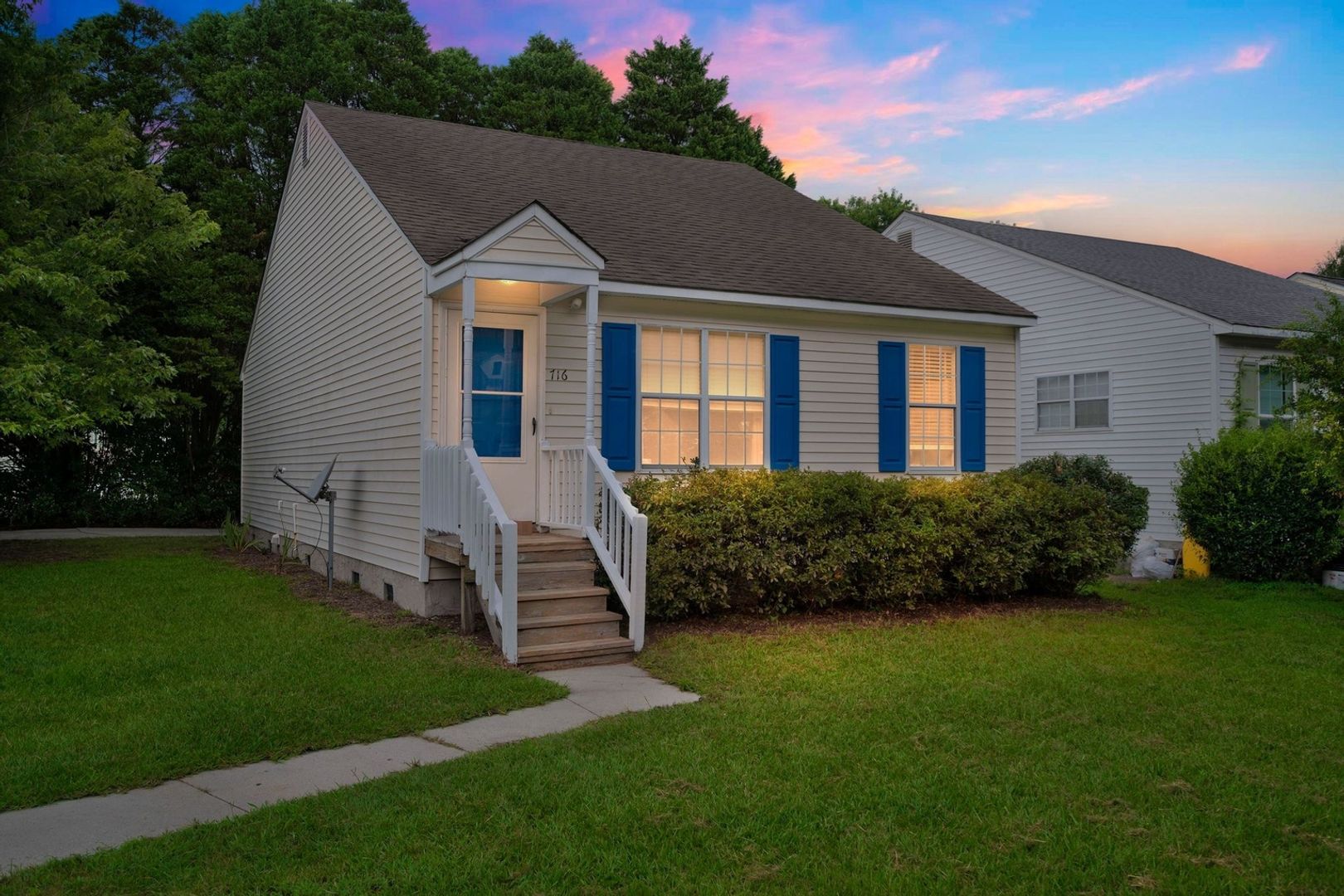 Wilmington House: 716 Varsity Dr