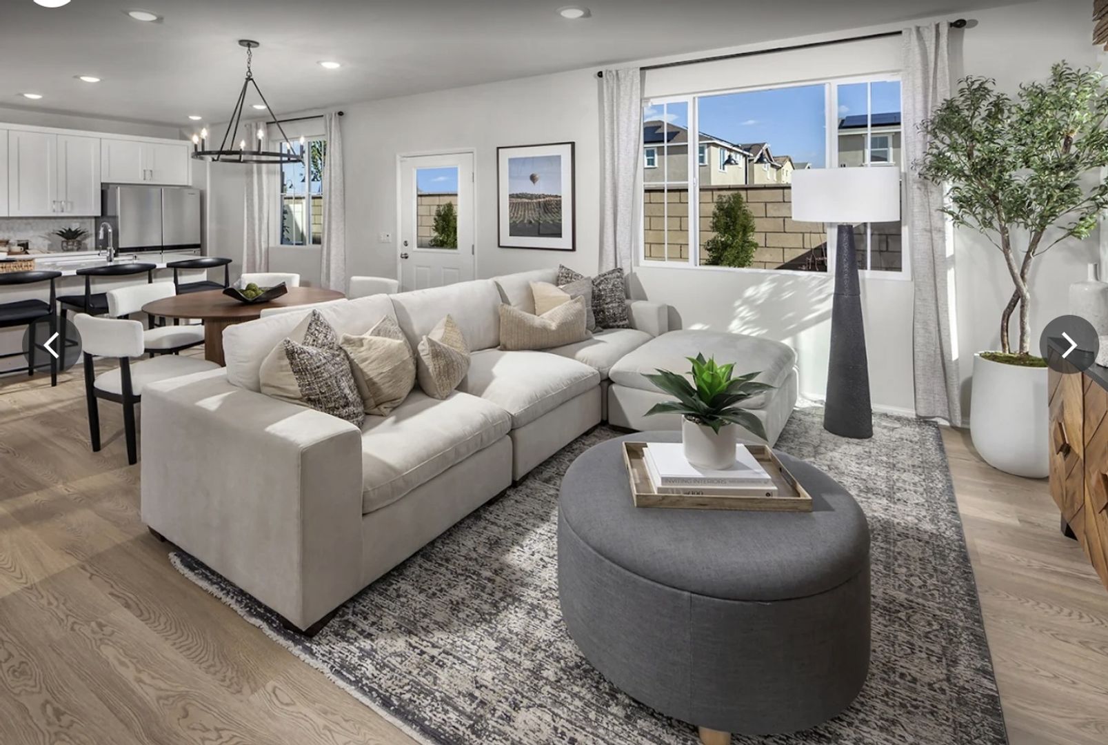 Temecula House: 29598 Via Frontera