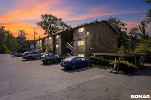 Charming 1BR Condo in Des Moines WA – photo 1