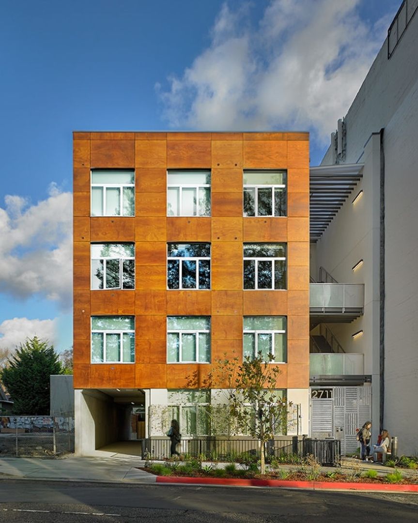 Berkeley Townhome: 2711 Shattuck Ave