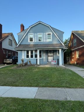 3 bedroom Remodeled Detroit Home – photo 1