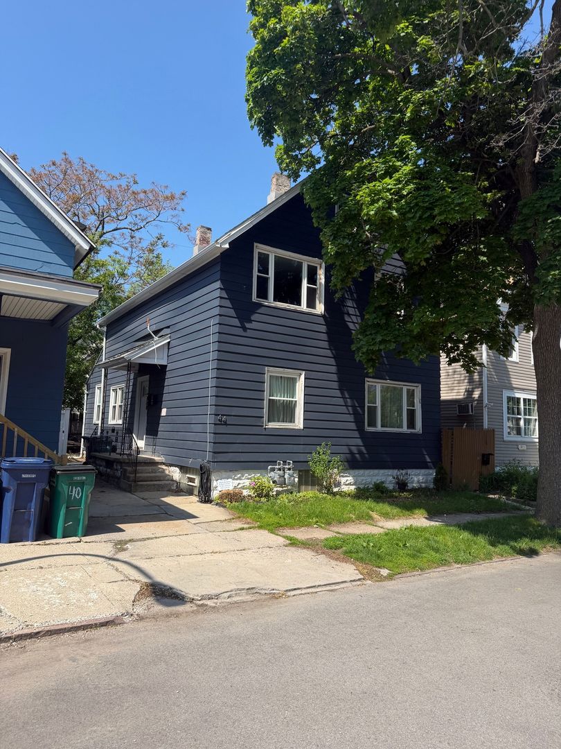 Buffalo Townhome: 44 Lowell Pl