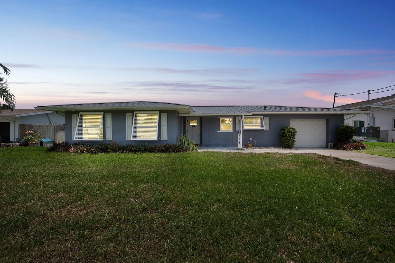 Cape Coral House: 1638 Se 28th St