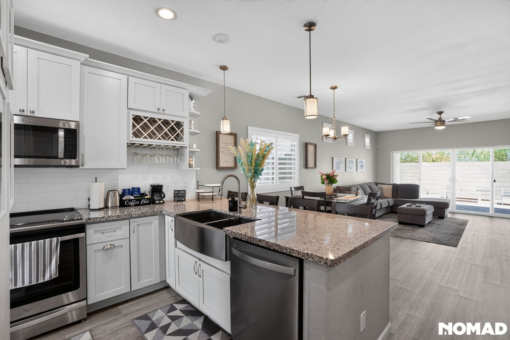 Phoenix House: 524 W Harwell Rd