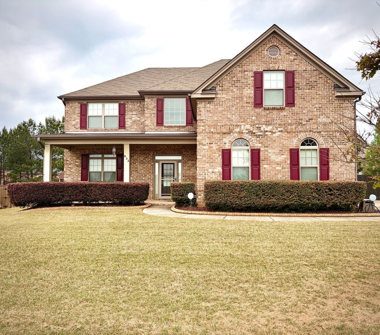 Stockbridge House: 633 Corsica Ln