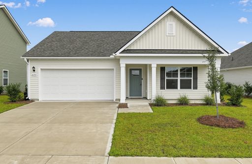 Spacious 4BR House in Shallotte