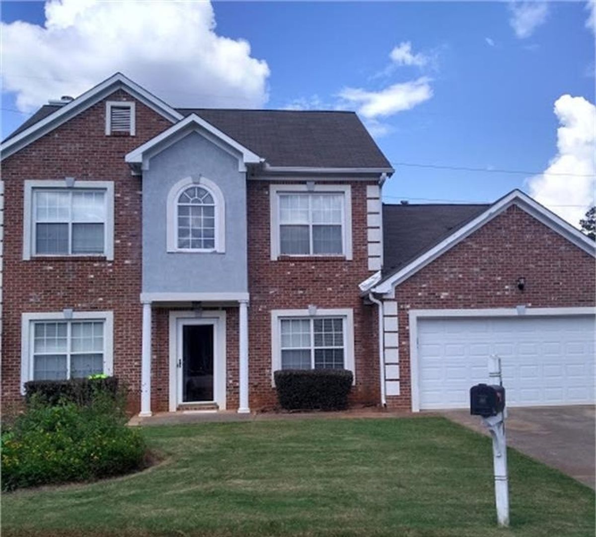 Lithonia House: 6316 Sunflower Pl