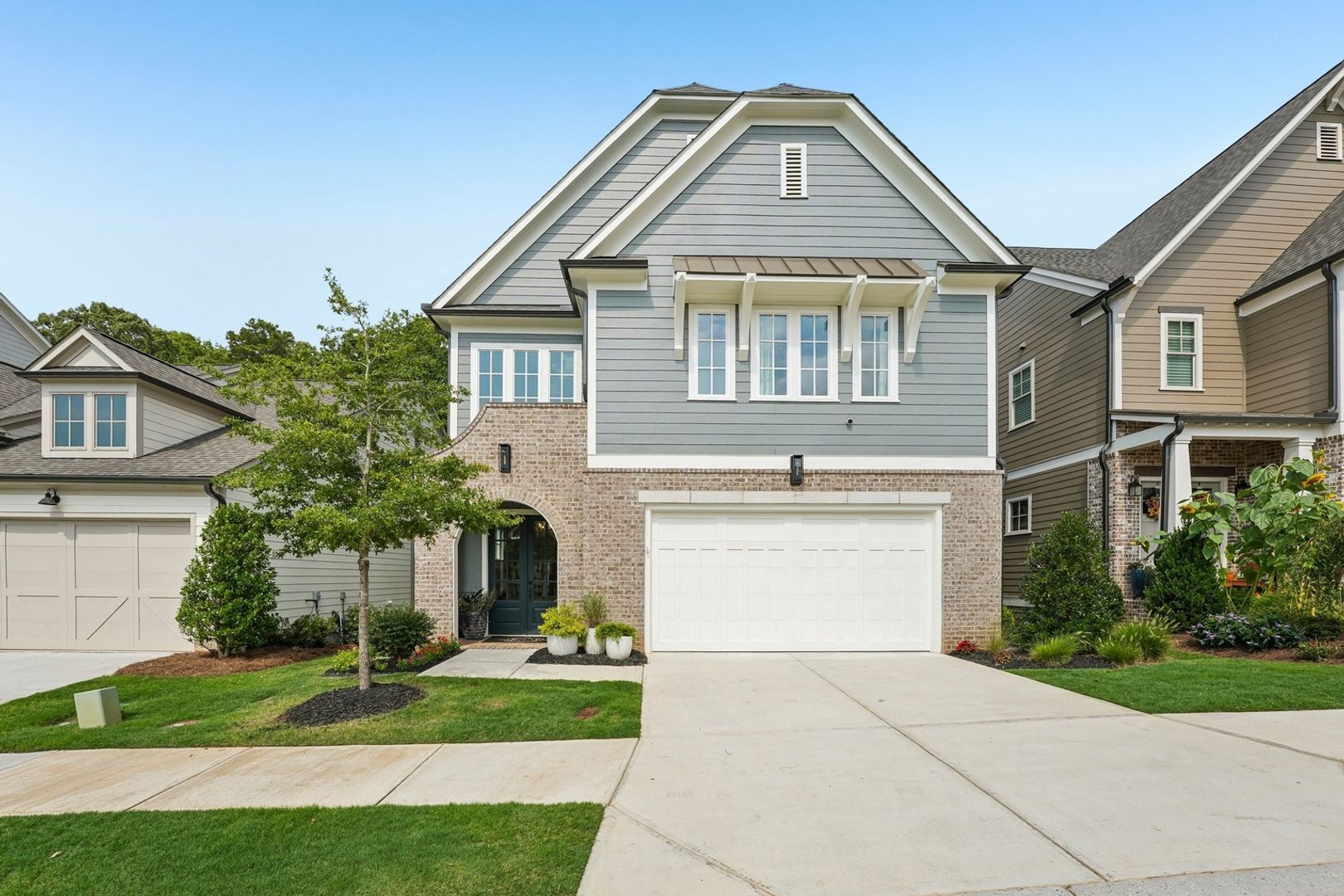 Canton House: 833 Lakemont Dr