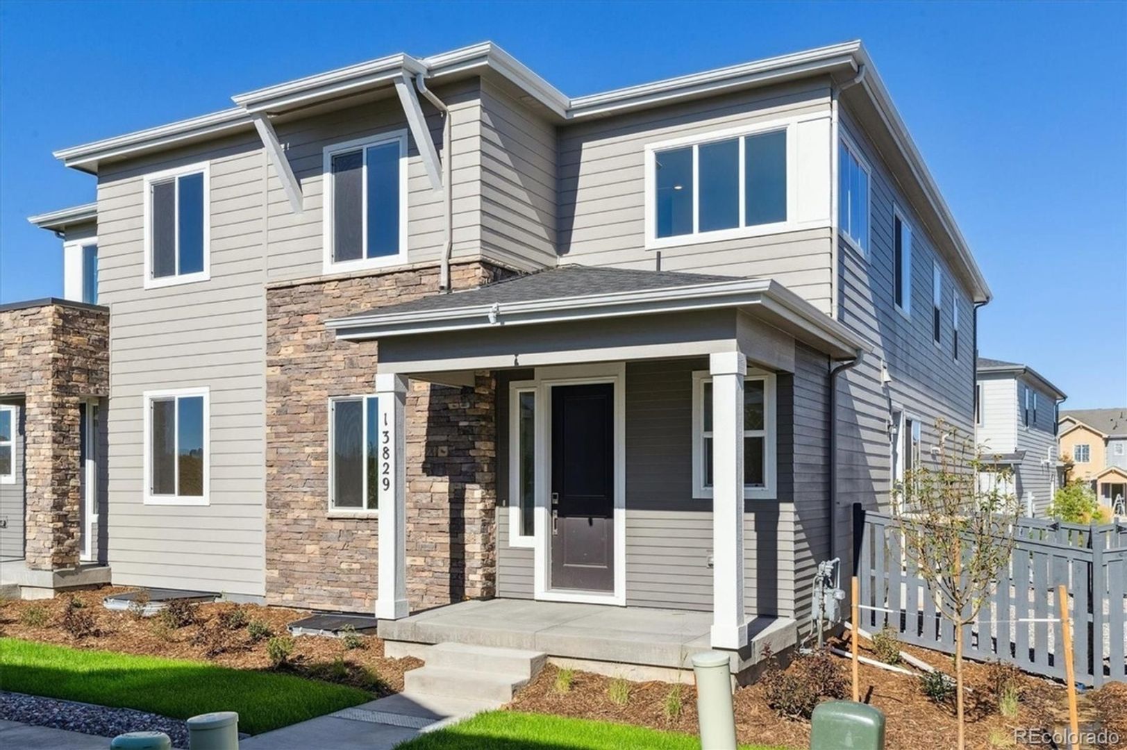 Parker Townhome: 13829 Deertrack Ln