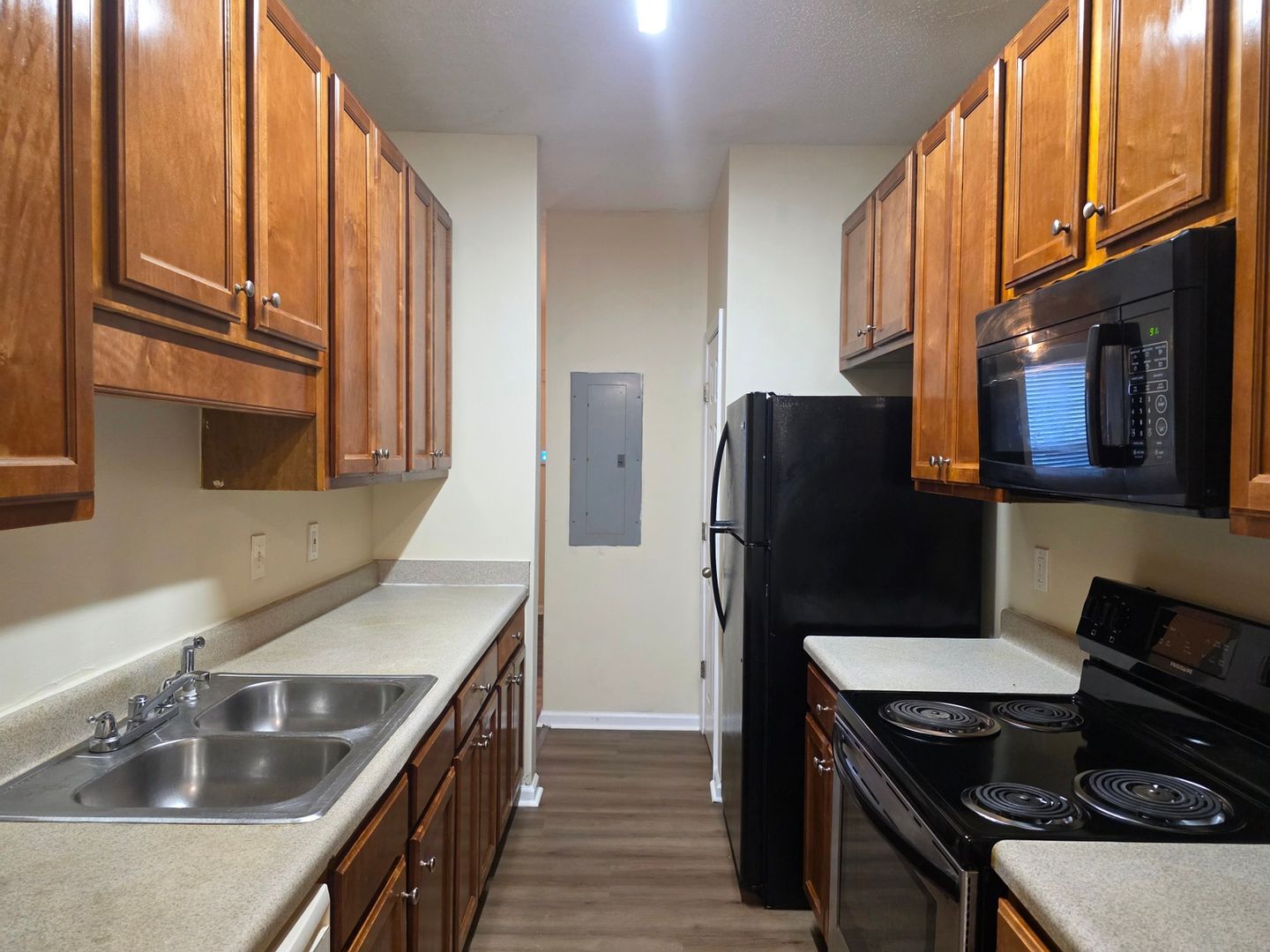 Riverdale House: 213 Shenandoah Dr