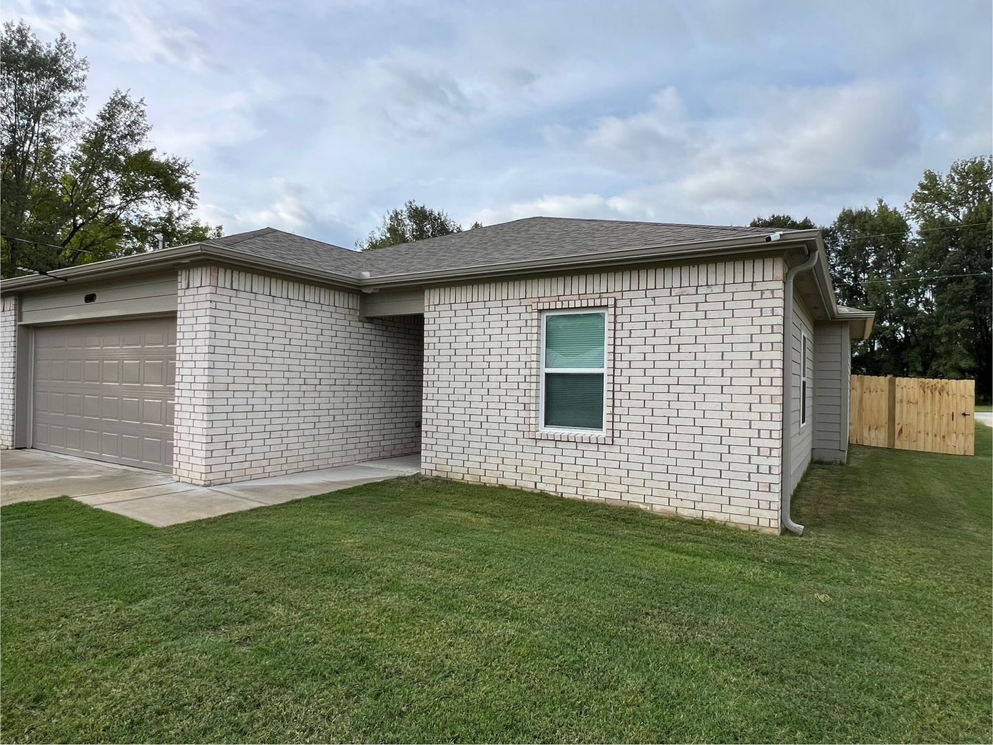 Beebe House: 507 E Mississippi St