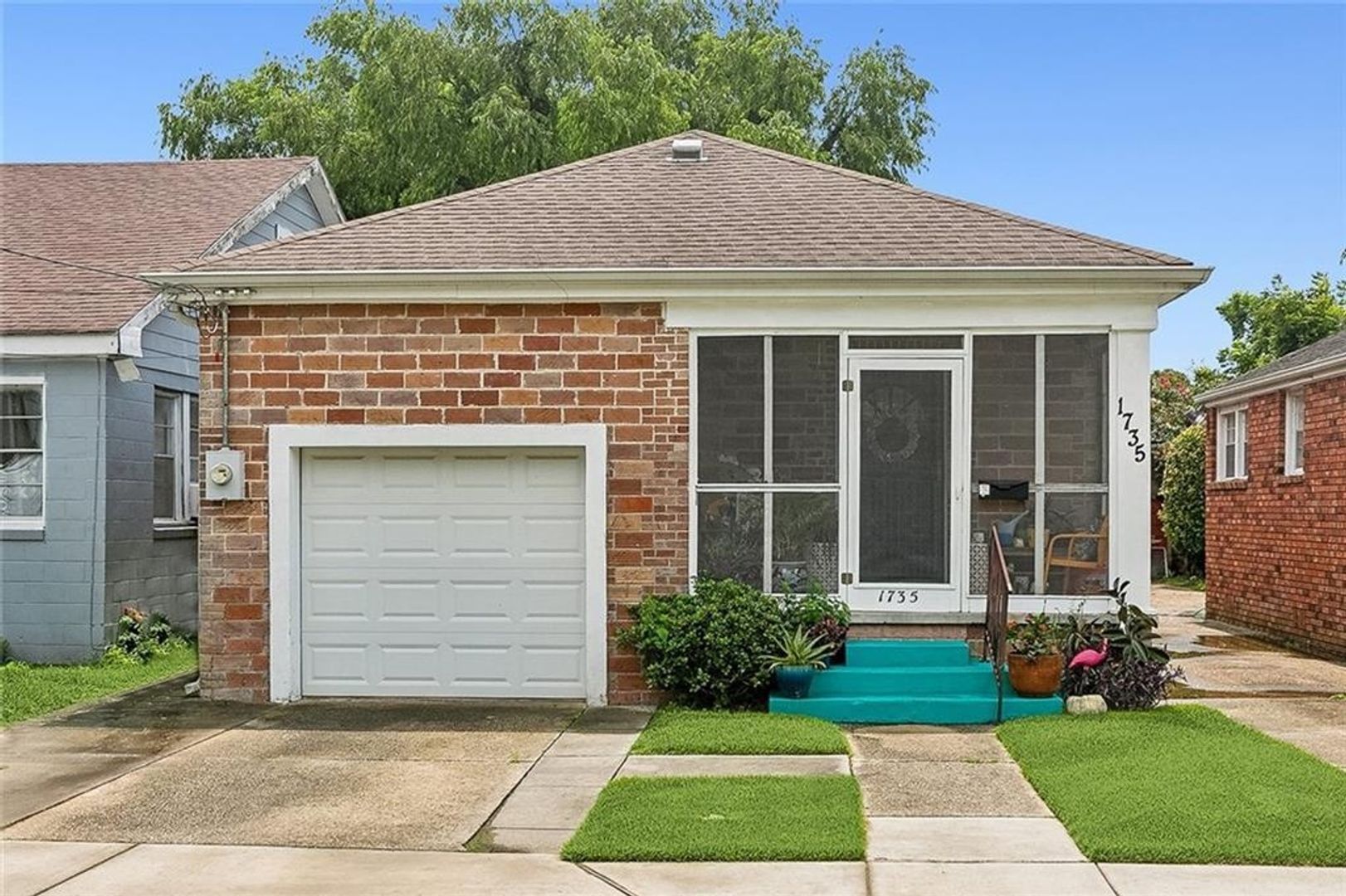 New Orleans House: 1735 Feliciana St