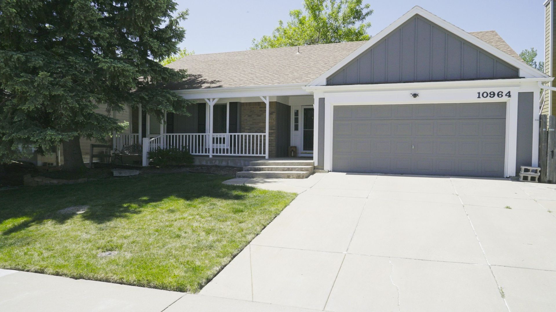 Broomfield House: 10964 W 102nd Cir