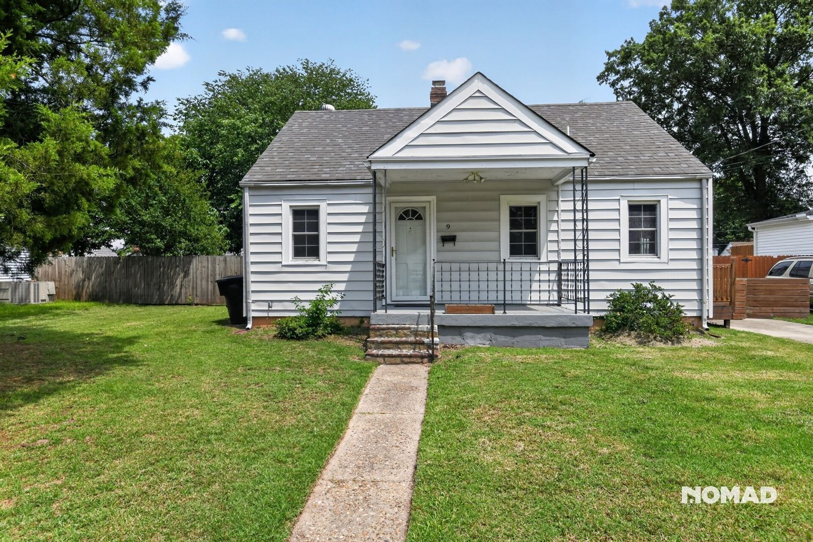 Portsmouth House: 9 Chowan Dr