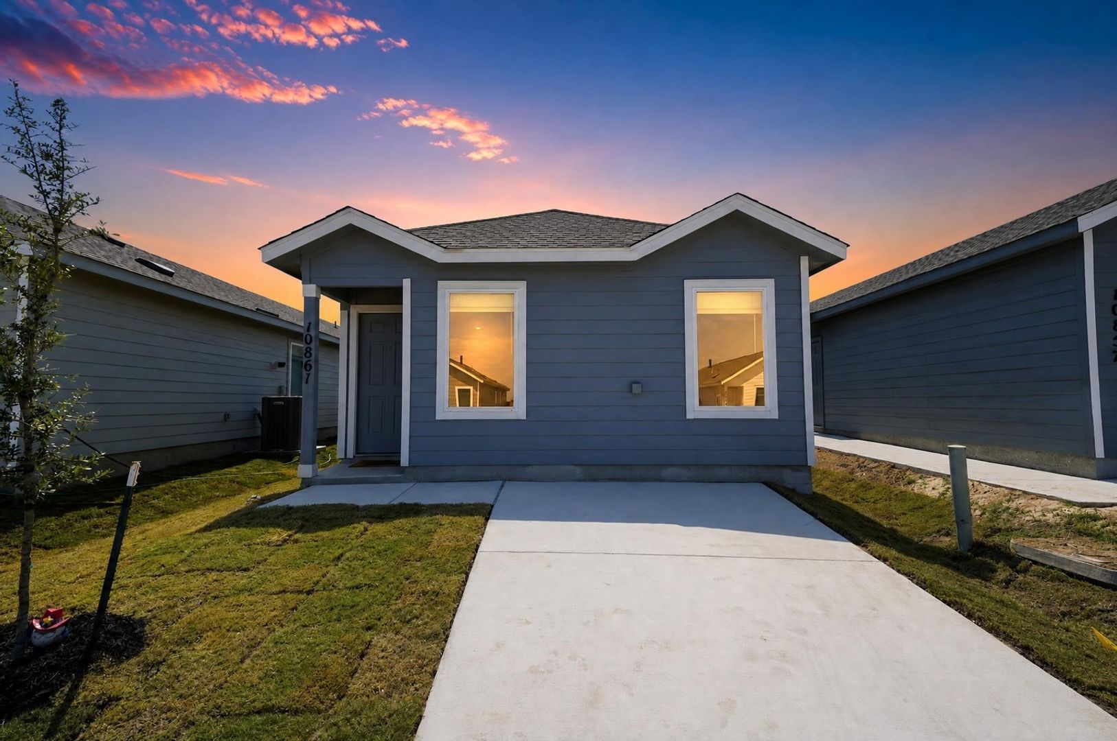 San Antonio House: 10861 Minita Creek