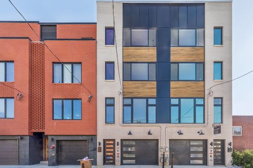 Spacious 5BR House in the Heart of Fairmount Philadelphia – photo 1