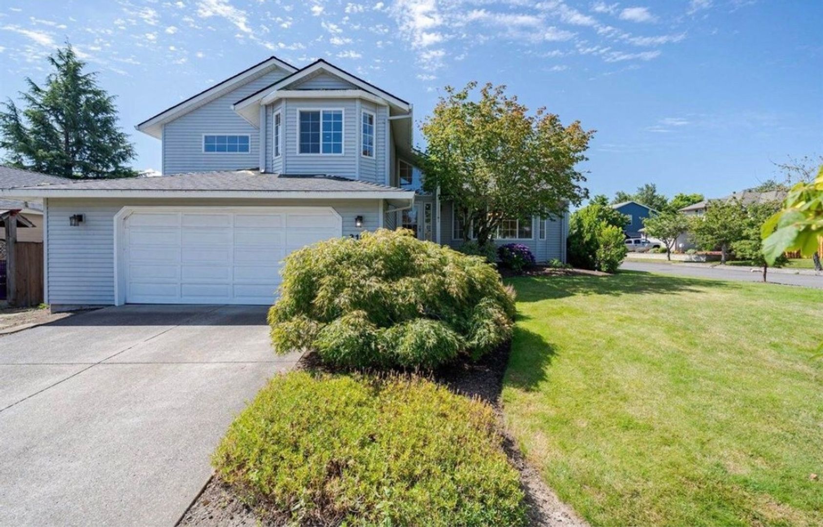 Gresham House: 3180 Sw 31st St