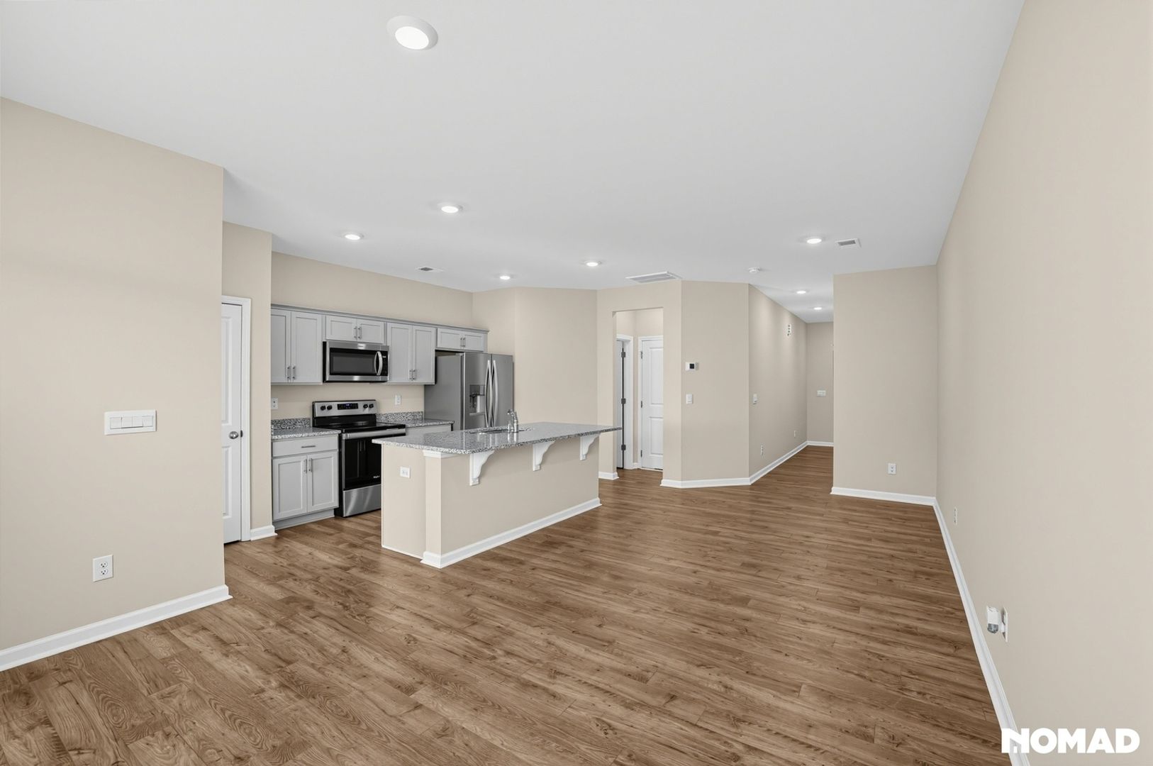 Greer Townhome: 120 Sunriff Ct