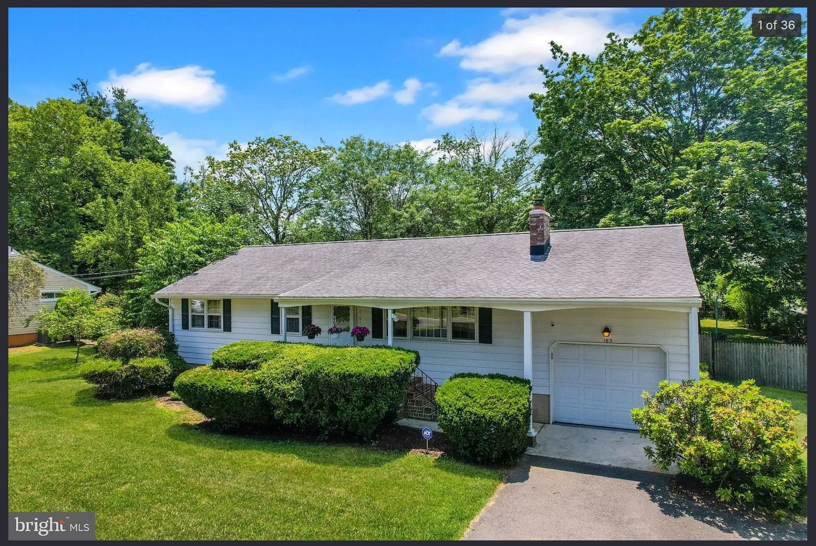 East Windsor House: 163 Hickory Corner Rd