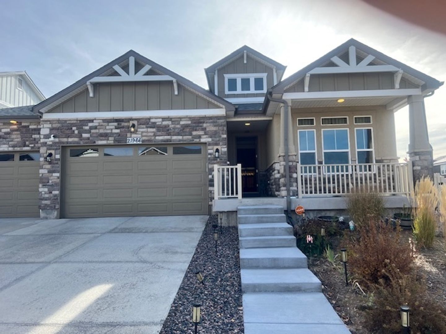 Aurora House: 21966 E 42nd Pl