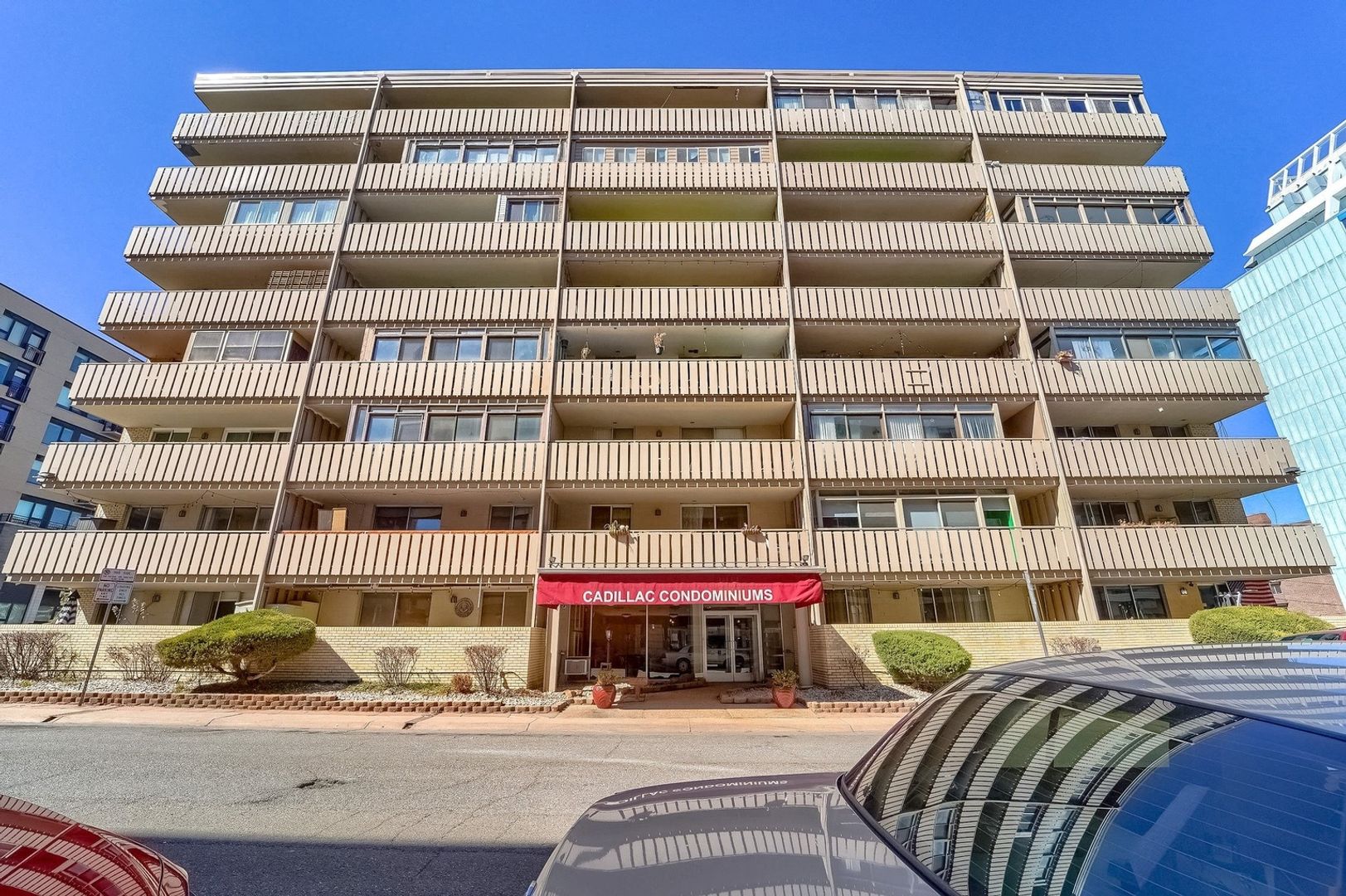 Denver House: 1111 Ash St