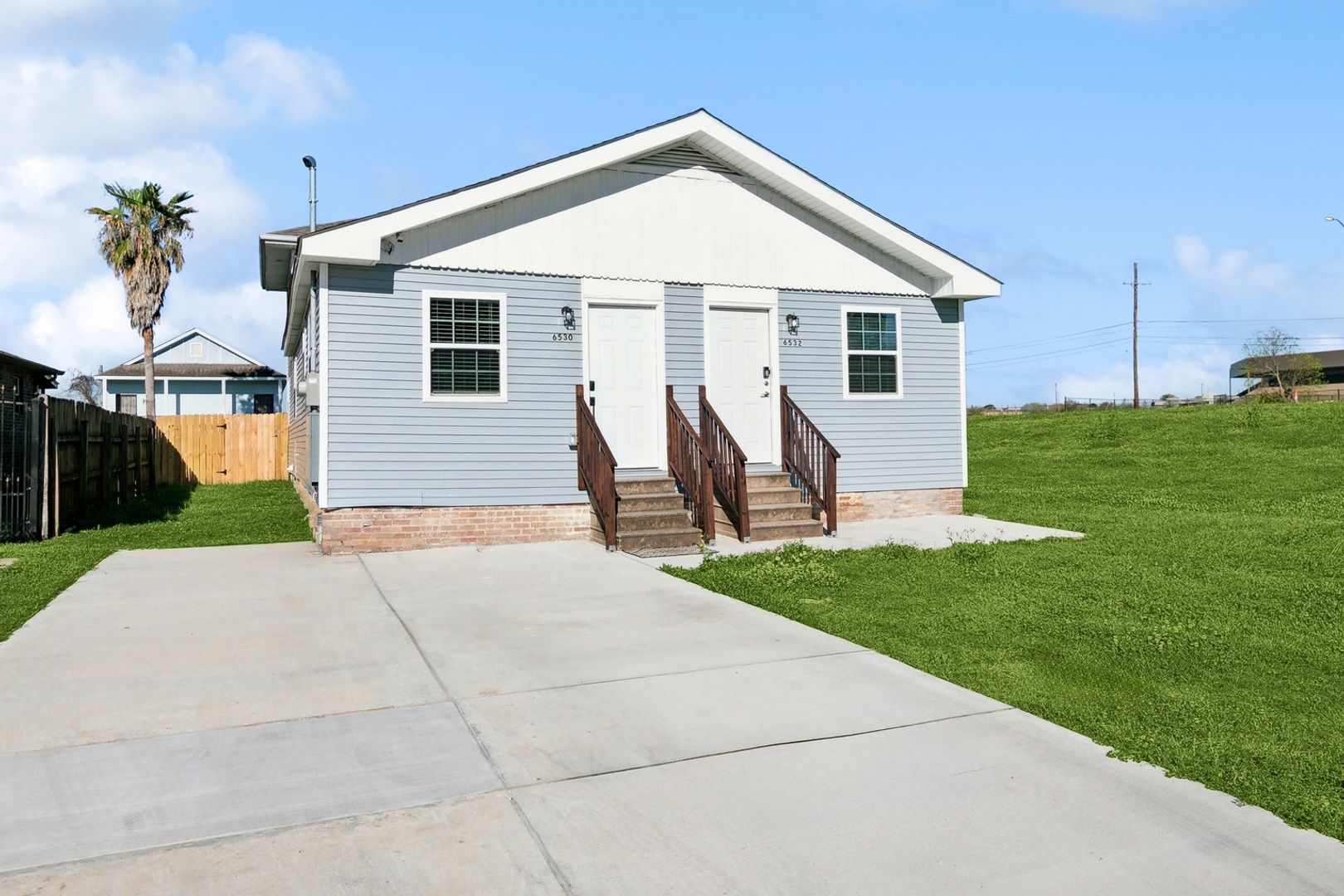 New Orleans Townhome: 6530 Peoples Ave