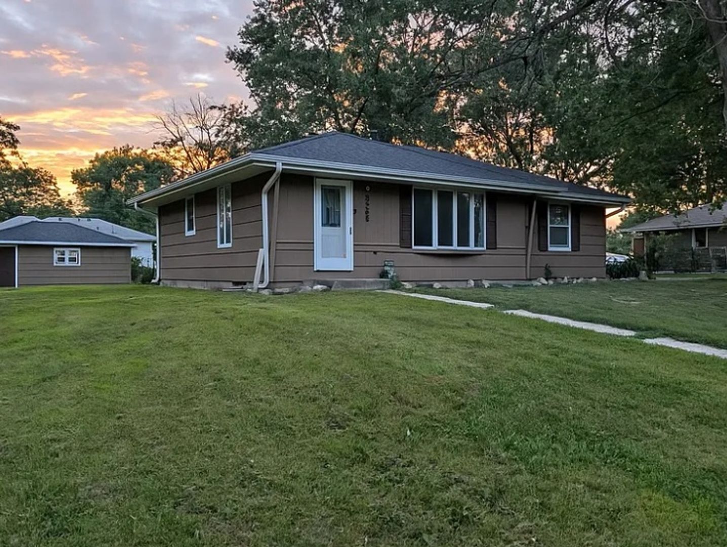 Minneapolis House: 9936 11th Ave S
