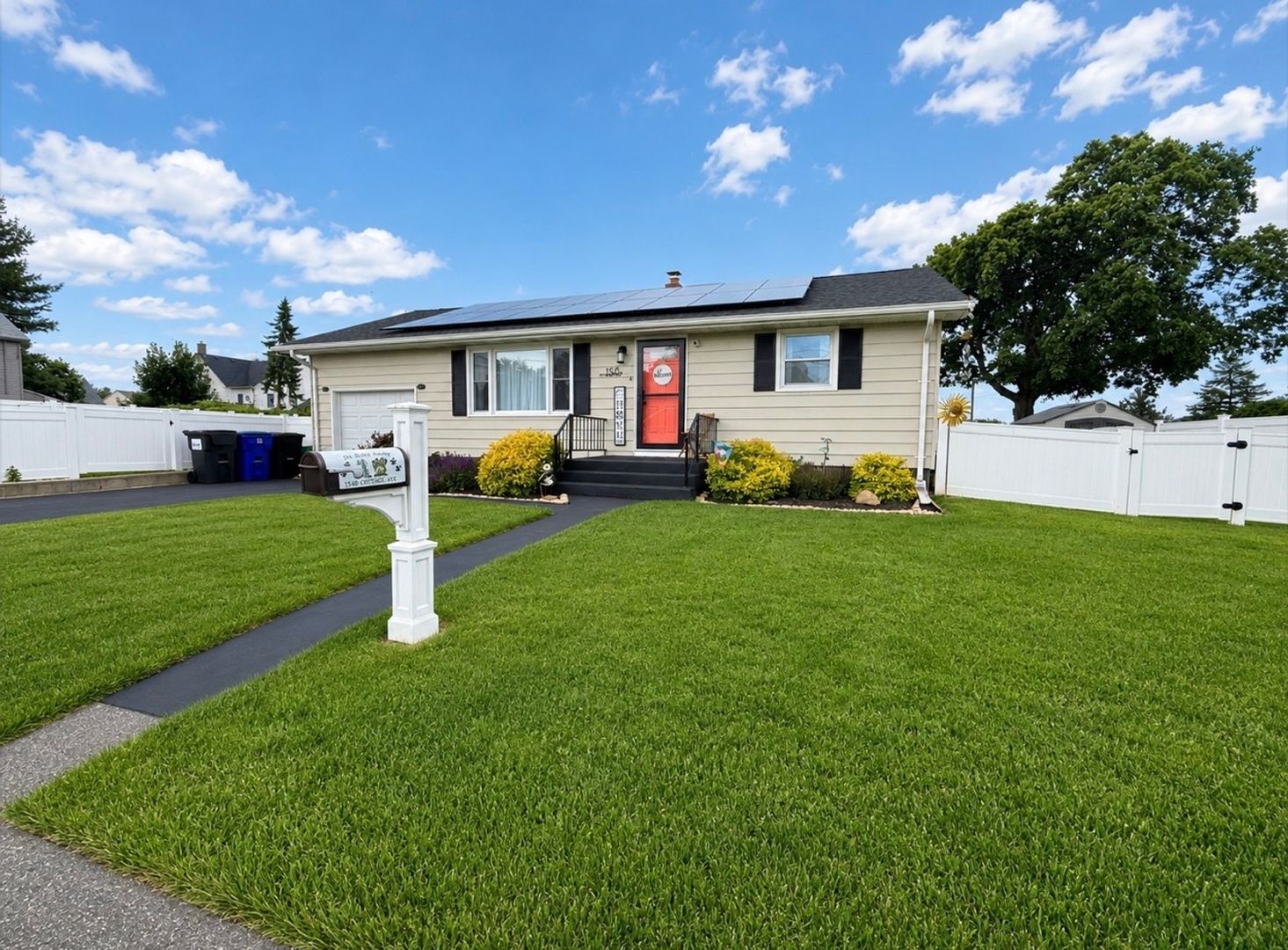 Bethlehem House: 1530 Cottage Ave