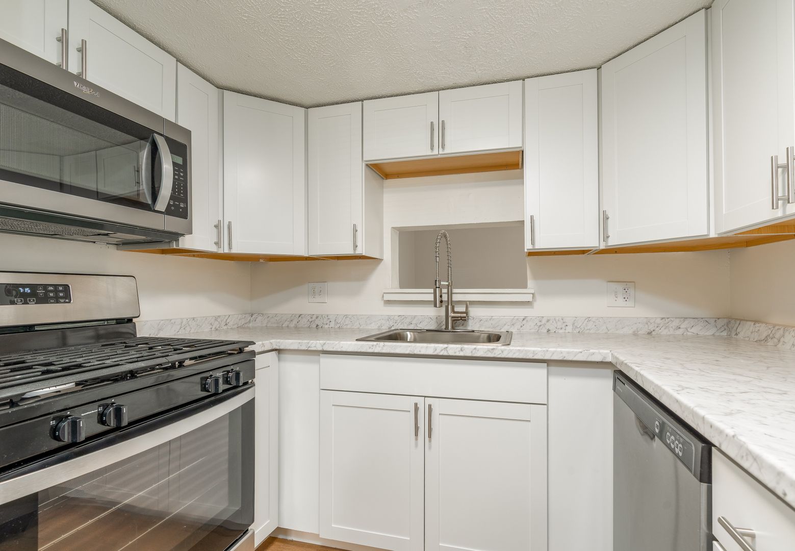 Lodge at River Village