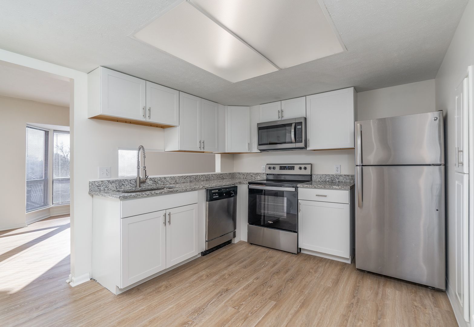 Columbus Apartment: 2877 E Broad St