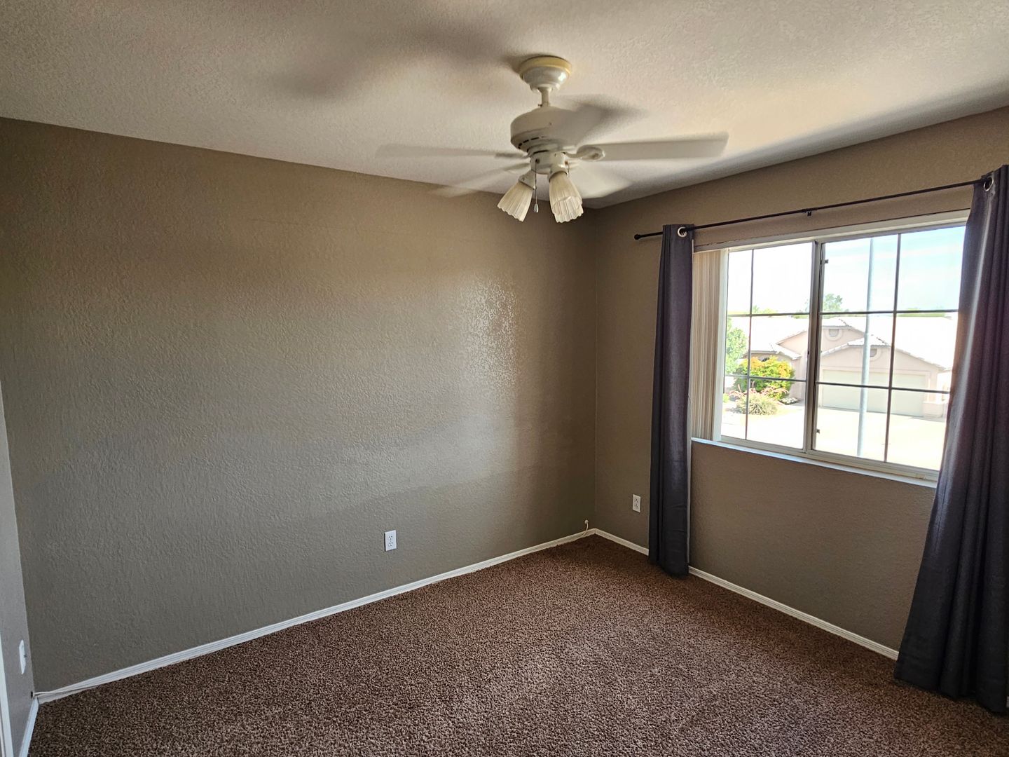 Peoria House: 9159 W Sandra Ter