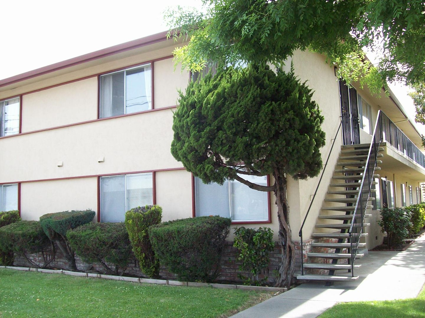 Hayward Apartment: 24457 Soto Rd