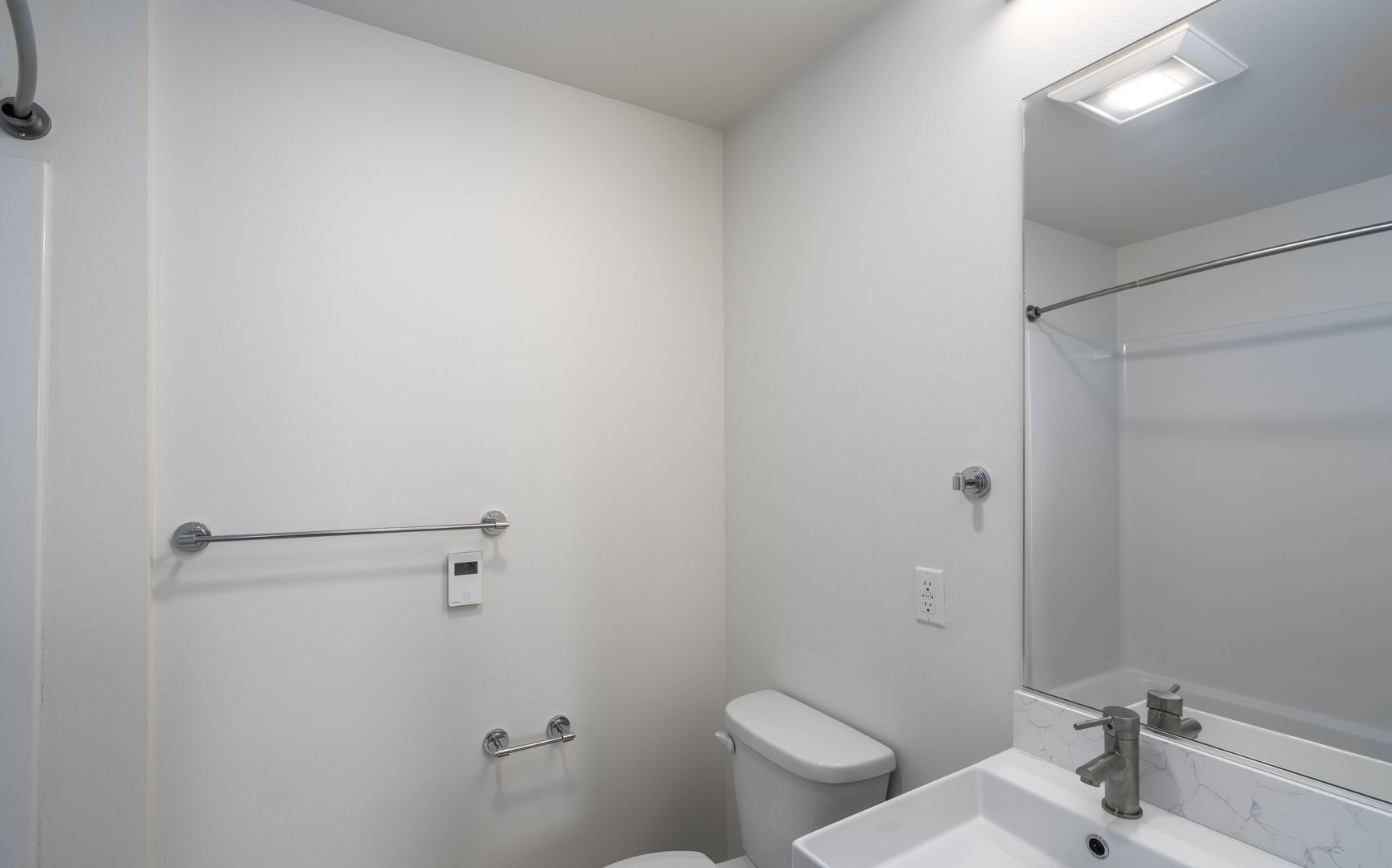 Seattle Apartment: 1446 NW 53rd St