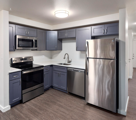 Unit - 205 – photo 1