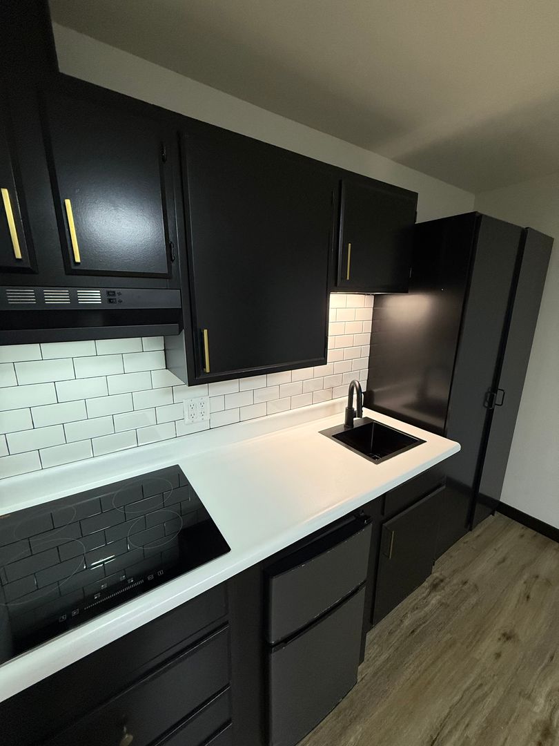 Seattle Apartment: 1411 Boylston Ave