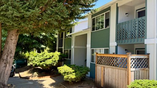 Spacious 2-Bedroom Apartment in NE Tacoma – Don’t Miss Out! – photo 1