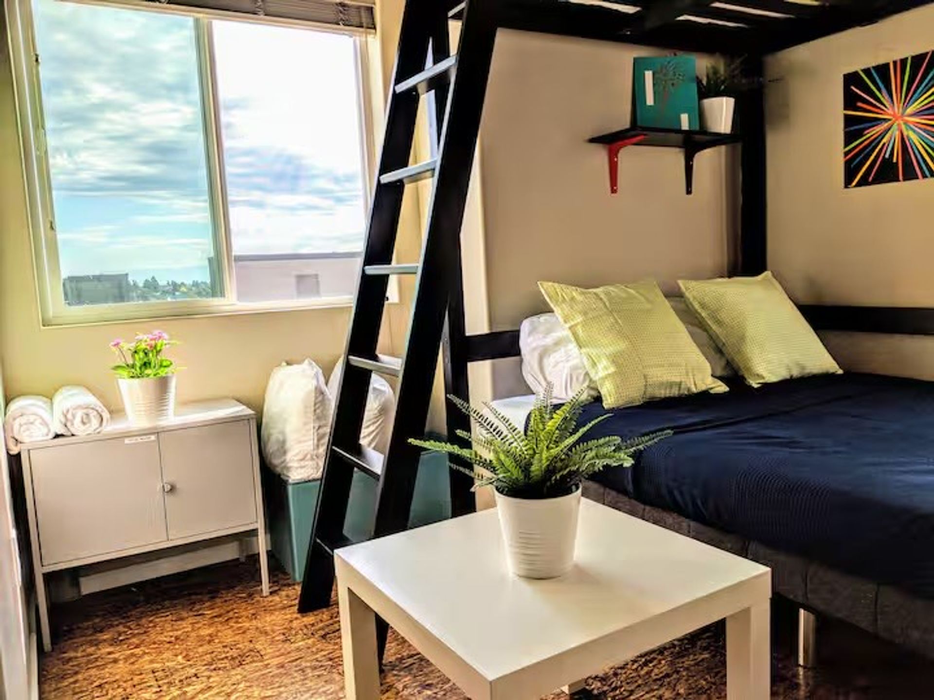 Seattle Apartment: 315 10th Ave