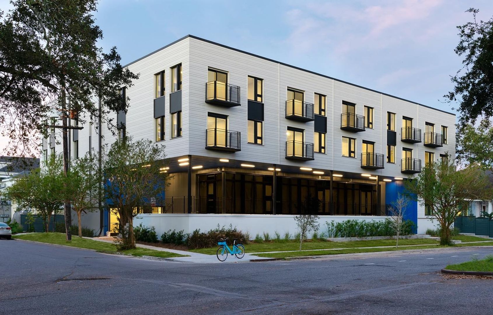 New Orleans Apartment: 3100 Banks St
