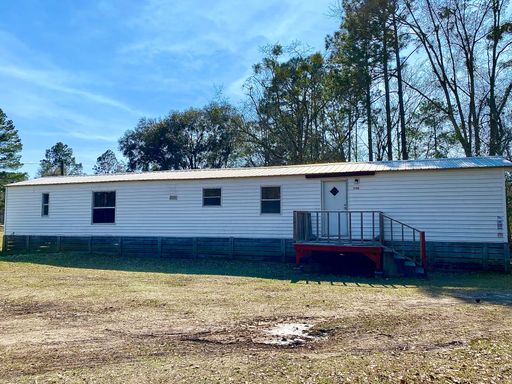 5114 Hwy 196 W – photo 1