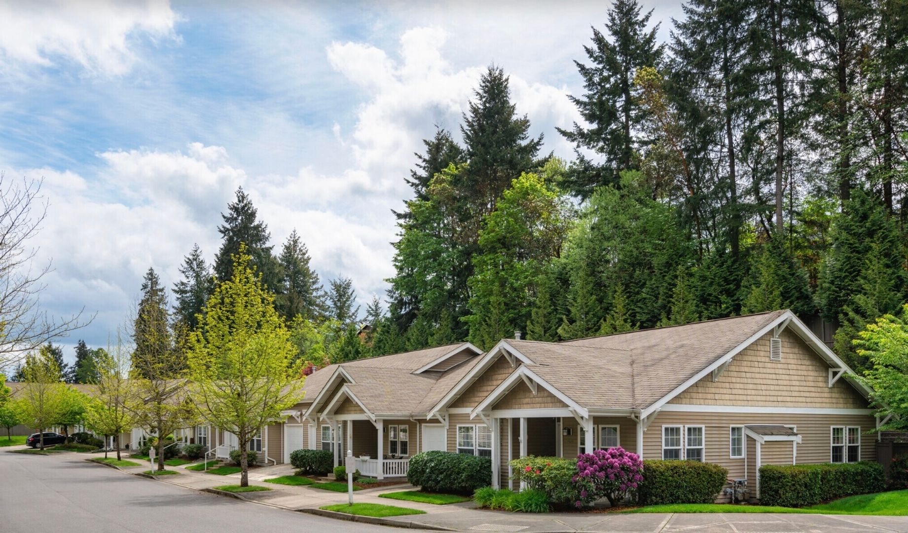 University Place Apartment: 7505 57th St Ct West