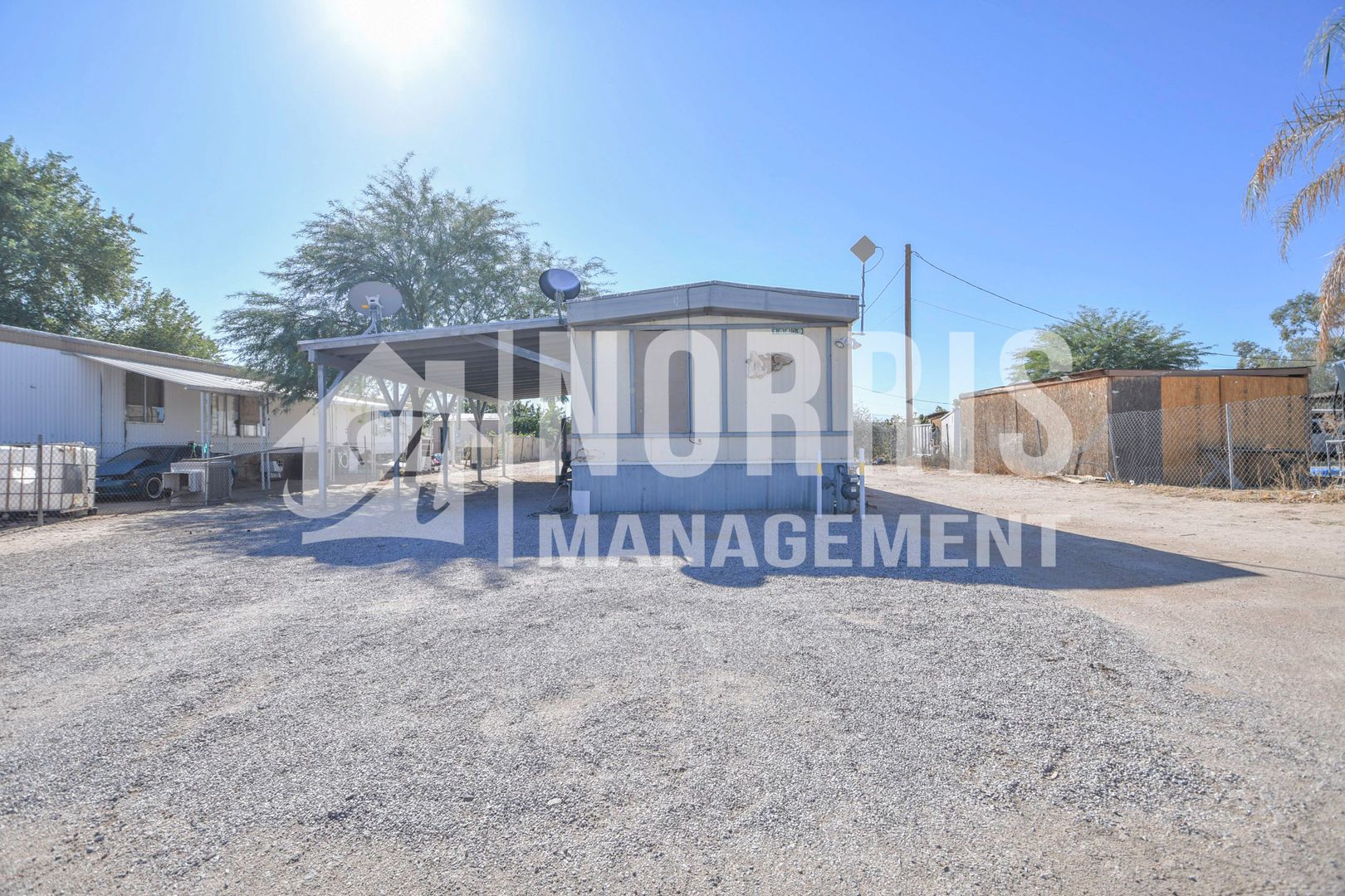 Casa Grande House: 18409 W Carol Ave