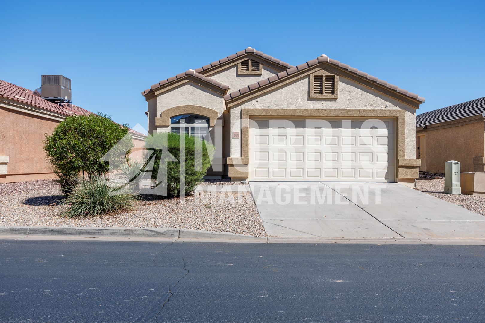Florence House: 24071 N Desert Dr