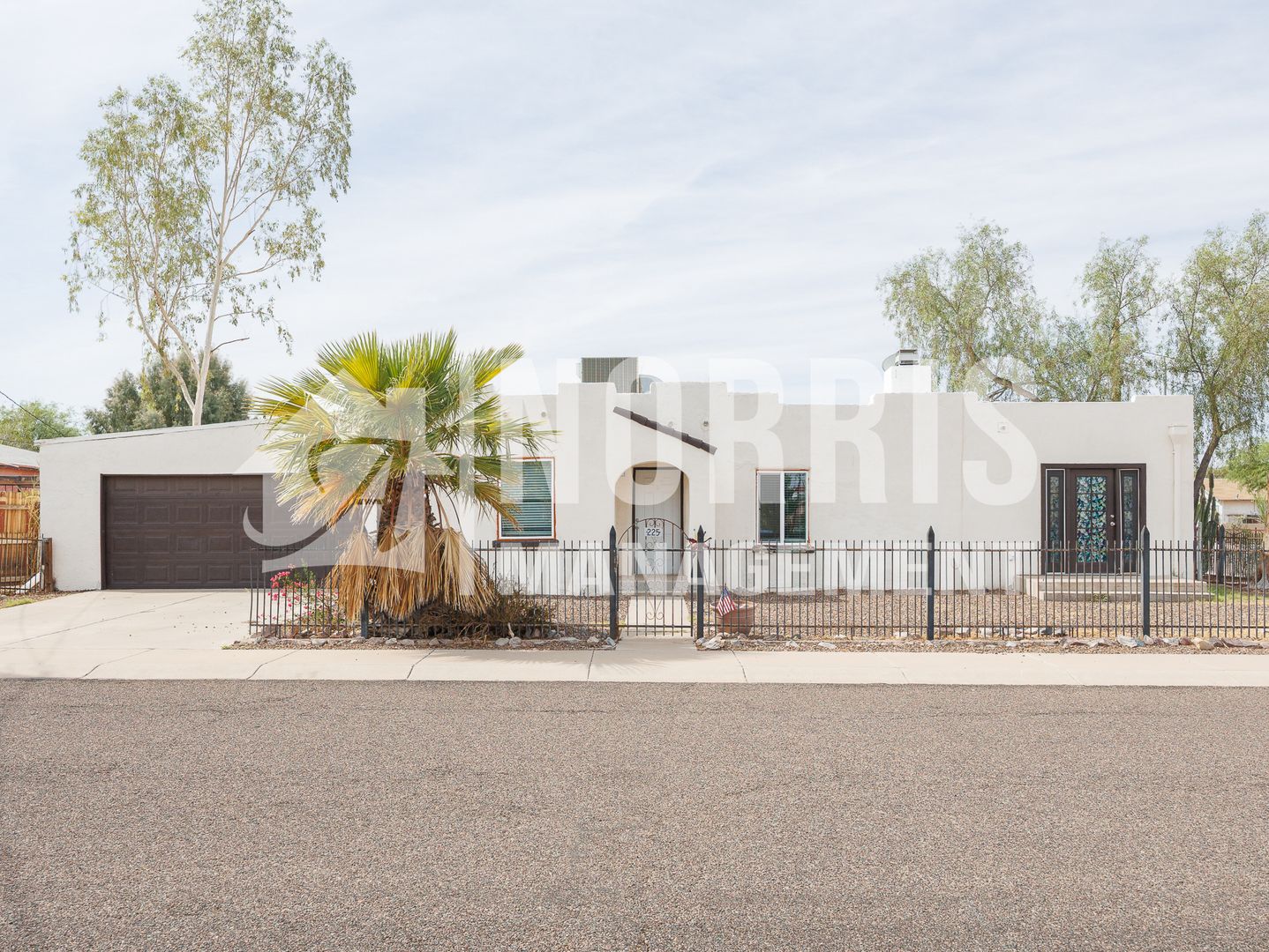 Florence House: 225 E Aguilar St